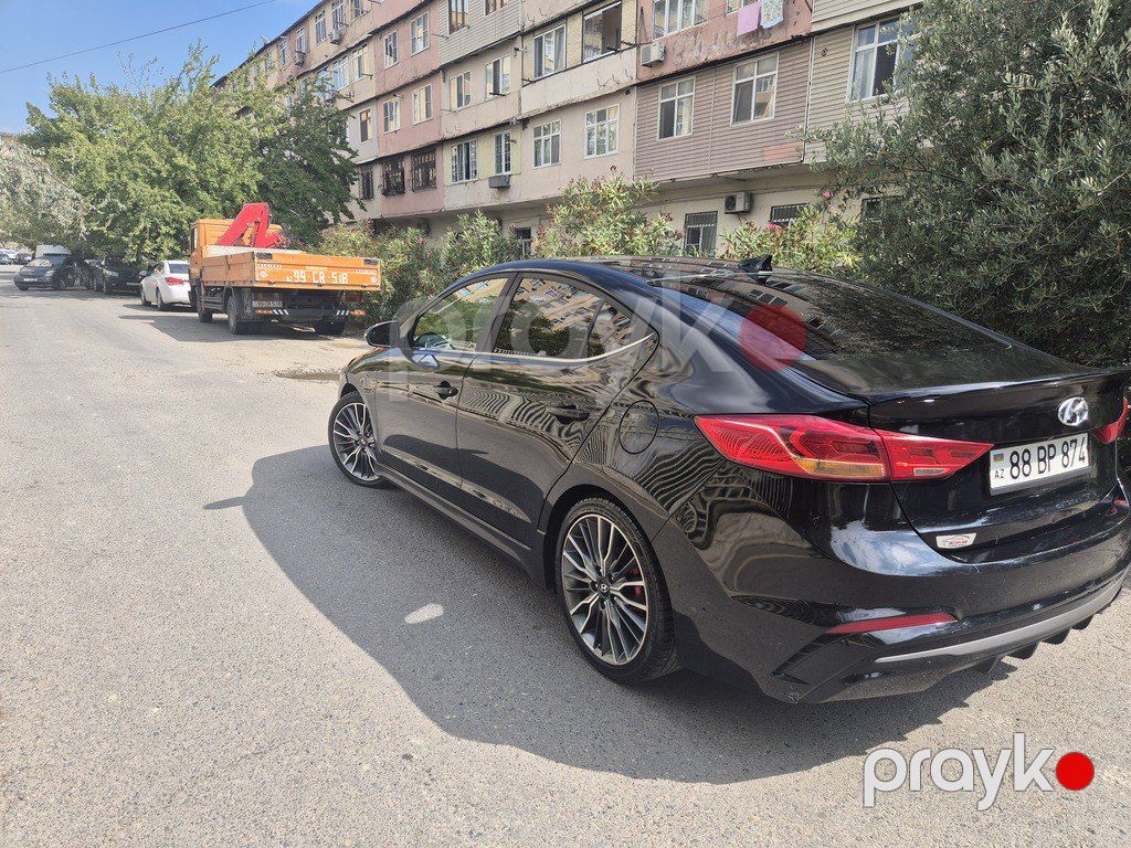 Hyundai Elantra, 1.6 L, 2017 il, 92 000 km — Avtomobillər, Bakı (4)