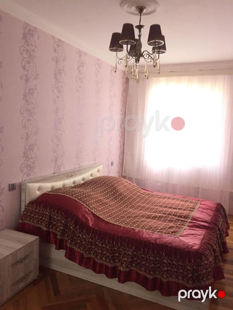 Bakı, 4-cü mikrorayon, 2 otaqlı, Köhnə tikili, m. 20 Yanvar, 60 kv. m — Bakı