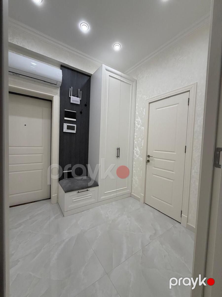 İcarəyə verilir 3 otaqlı yeni tikili 110 m² — Mənzil, Bakı (11)