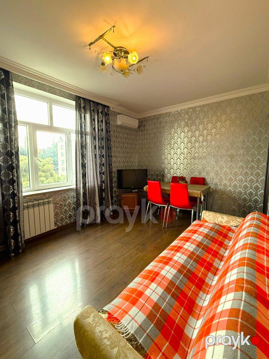 Satılır 2 otaqlı köhnə tikili 55 m² — Mənzil, Bakı (2)