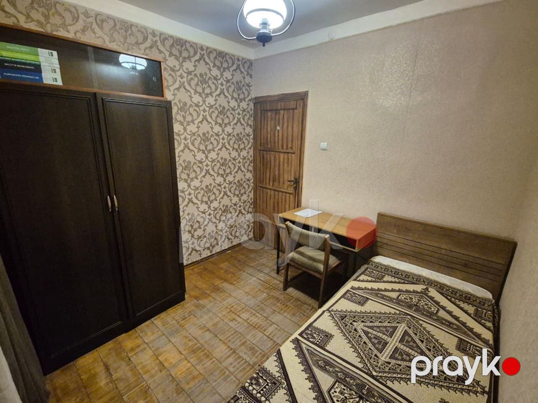 Satılır 4 otaqlı köhnə tikili 100 m² — Mənzil, Bakı (3)