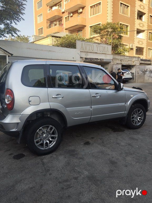 Chevrolet Niva, 1.7 L, 2015 il, 207 000 km — Avtomobillər, Bakı (4)