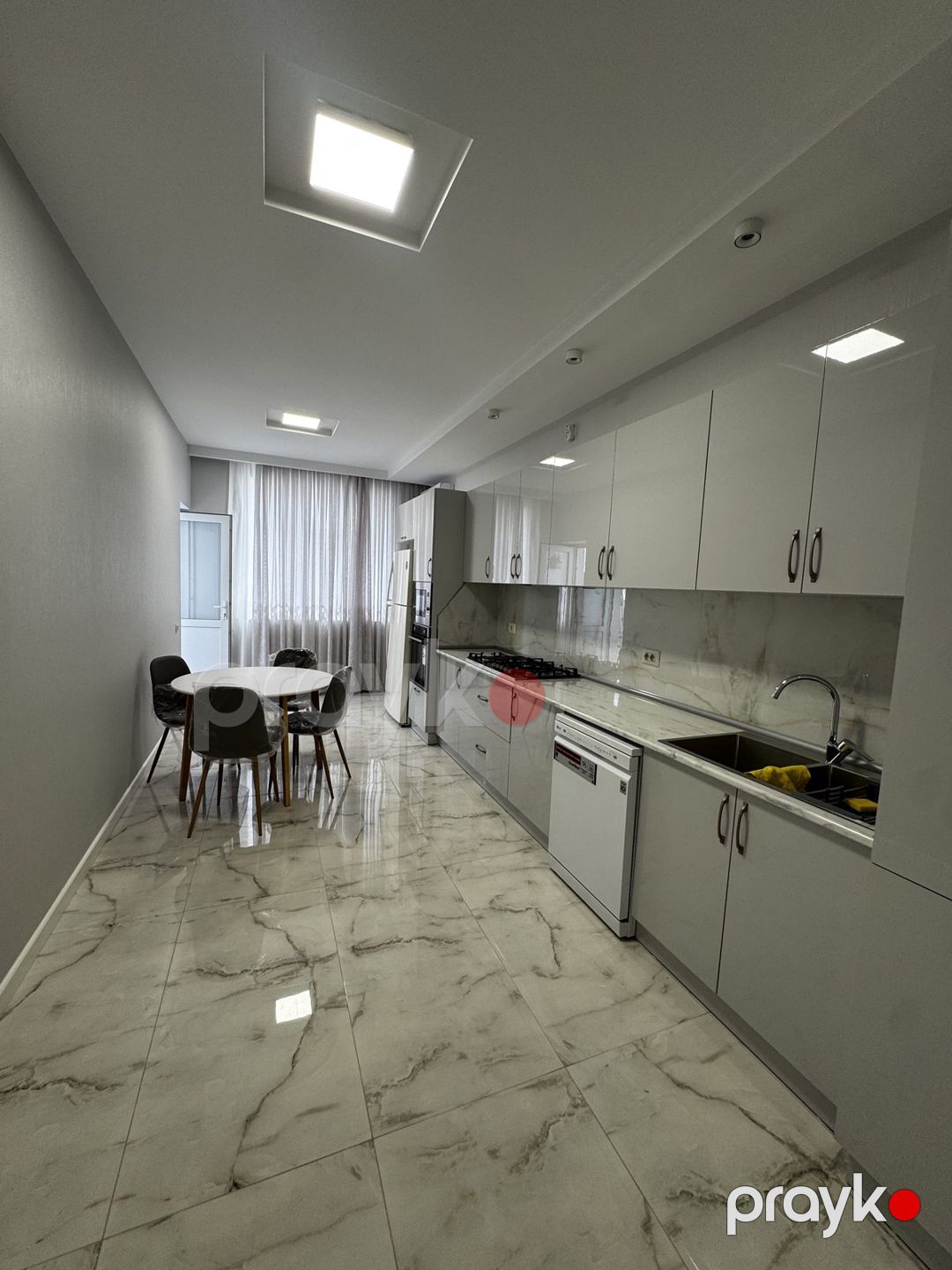 İcarəyə verilir 3 otaqlı yeni tikili 145 m² — Mənzil, Bakı (11)