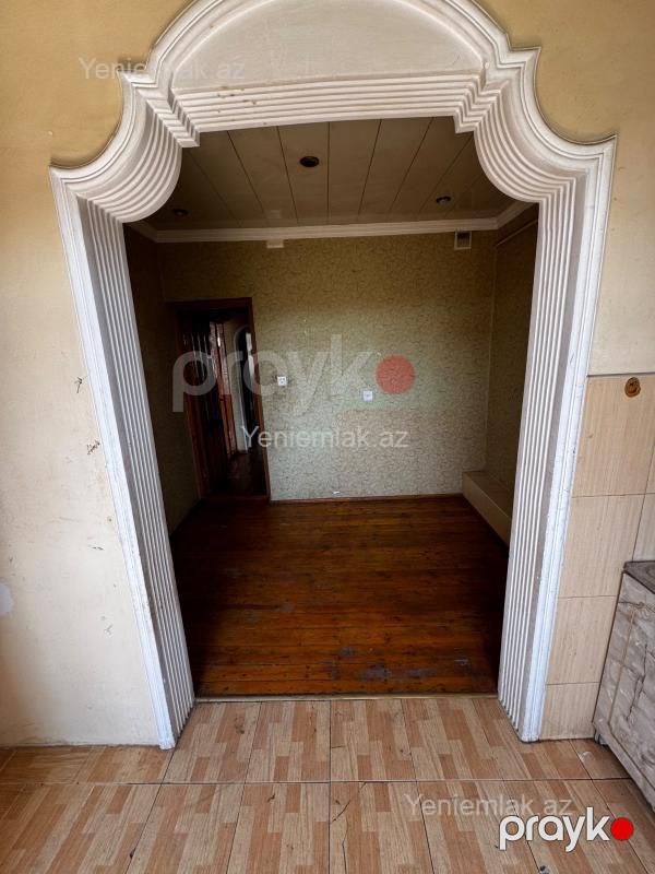 Satılır 2 otaqlı Bina evi menzil (Köhnə tikili), 65 m², Xətai rayonu — Mənzil, Bakı (8)