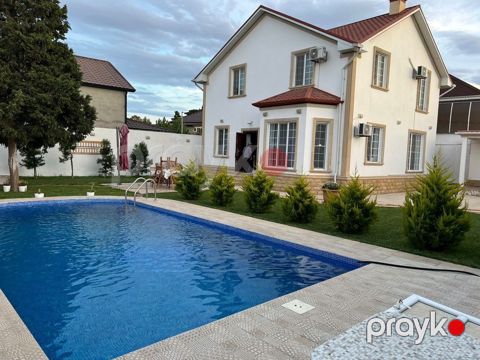 İcarəyə verilir 5 otaqlı həyət evi/bağ evi 350 m² — Bakı