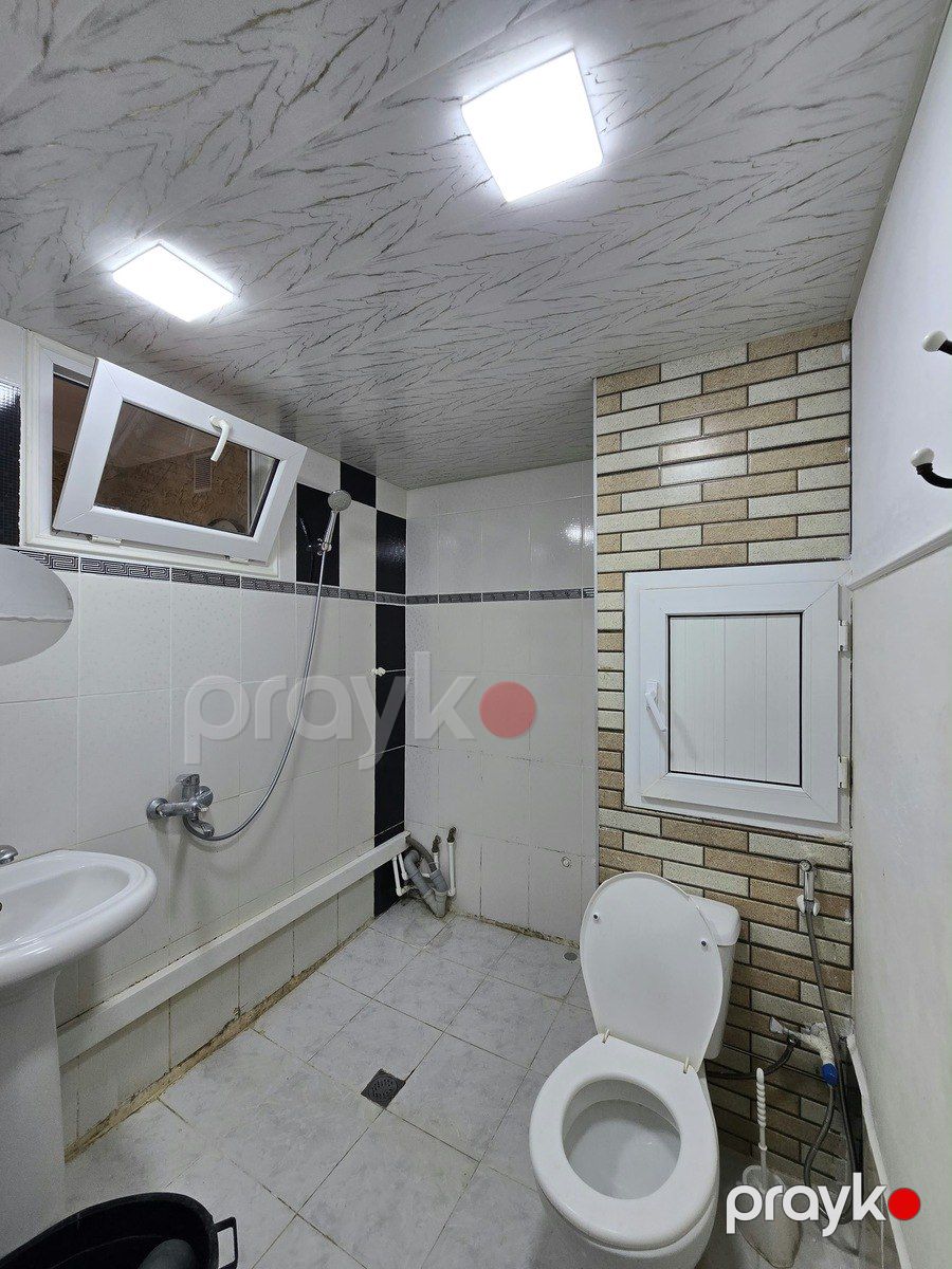 Satılır 2 otaqlı köhnə tikili 45 m² — Mənzil, Bakı (11)