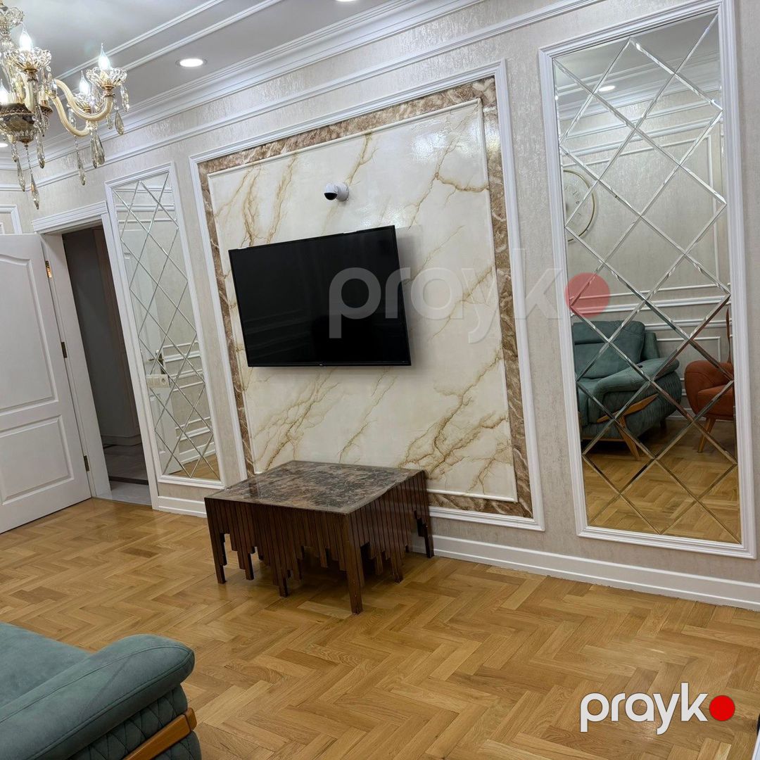 Satılır 3 otaqlı köhnə tikili 85 m² — Mənzil, Bakı (2)