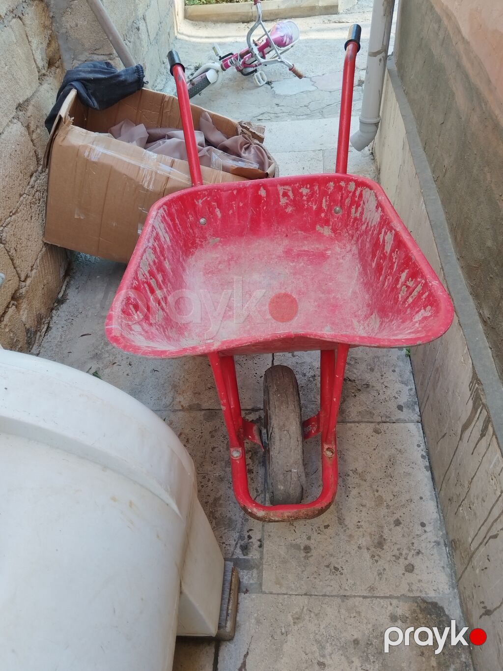 Araba — Tikinti materialları, Bakı (2)