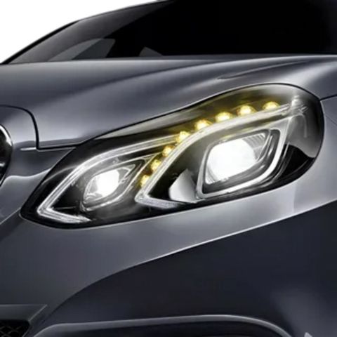 "Mercedes W212 2014" faraları — Bakı