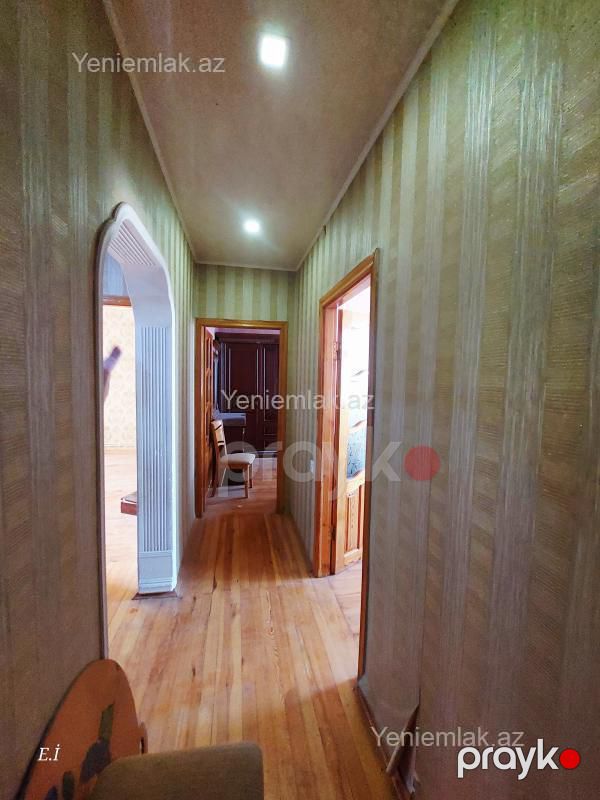 Satılır 3 otaqlı Bina evi menzil (Köhnə tikili), 70 m², 9-cu mikrorayon — Mənzil, Sumqayıt (12)
