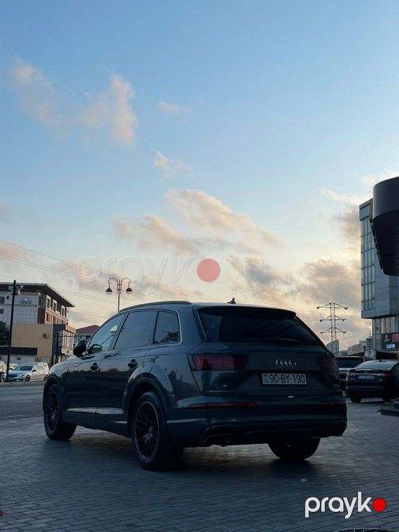 Audi Q7, 3.0 L, 2018 il, 172 115 km — Avtomobillər, Bakı (11)