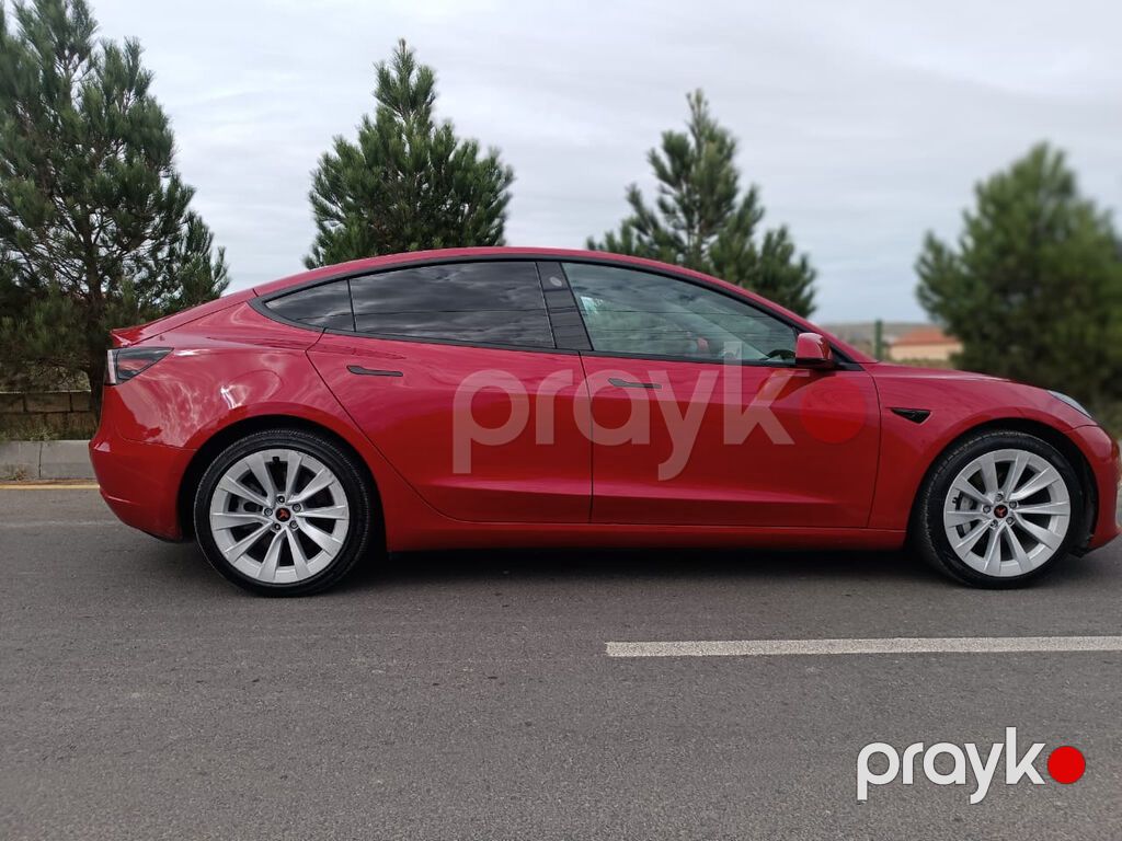 Tesla Model 3: 0.1 l 2022 il 145000 km Sedan — Avtomobillər, Bakı (3)