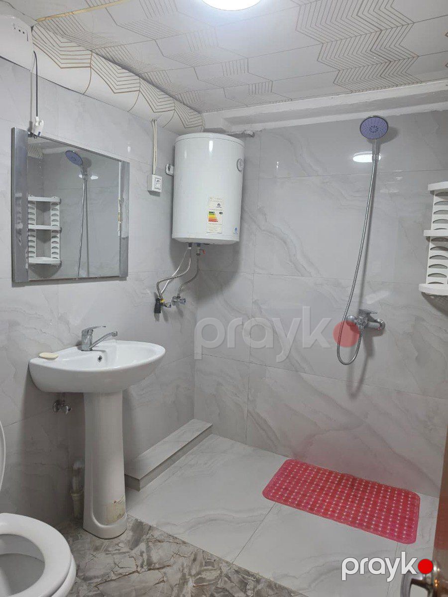 İcarəyə verilir 2 otaqlı köhnə tikili 65 m² — Mənzil, Bakı (6)