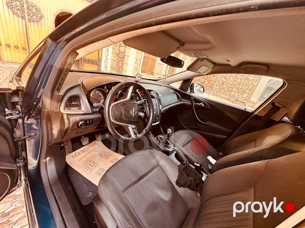 Opel Astra, 1.3 L, 2011 il, 290 000 km — Avtomobillər, Ucar (5)