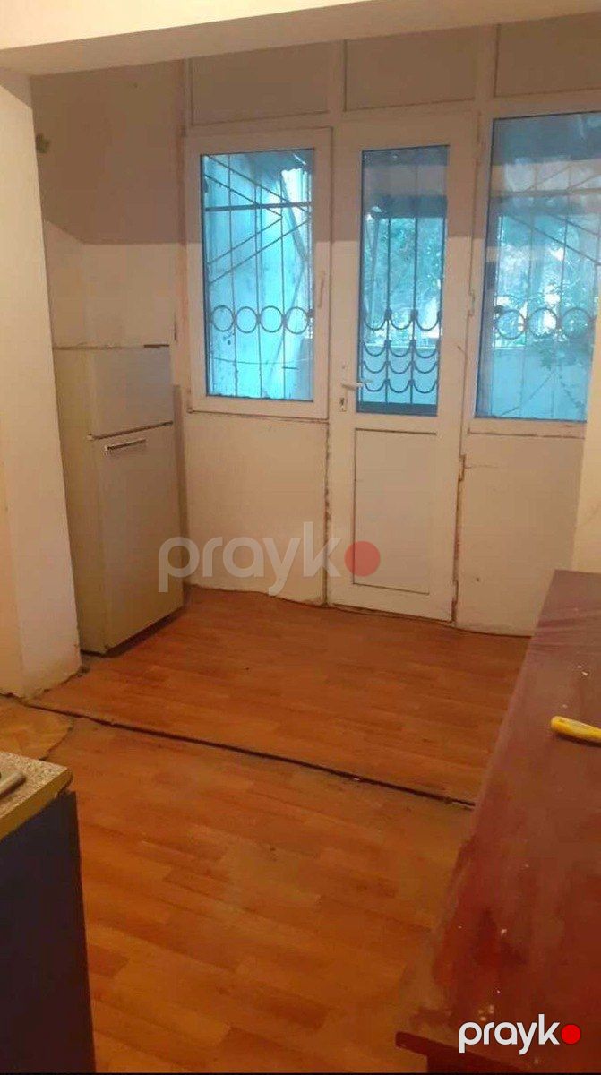 Satılır 2 otaqlı köhnə tikili 65 m² — Mənzil, Bakı (9)
