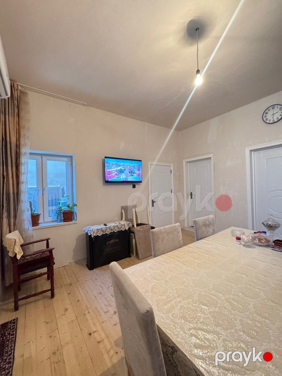 Həyət evi, Hövsan qəs — Ev, villa, Bakı (10)