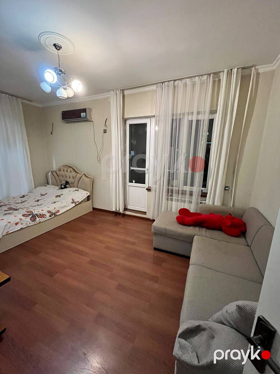 İcarəyə verilir 1 otaqlı köhnə tikili 45 m² — Mənzil, Bakı (2)