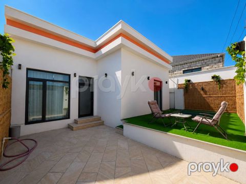 Satılır 3 otaqlı həyət evi/bağ evi 100 m² — Bakı