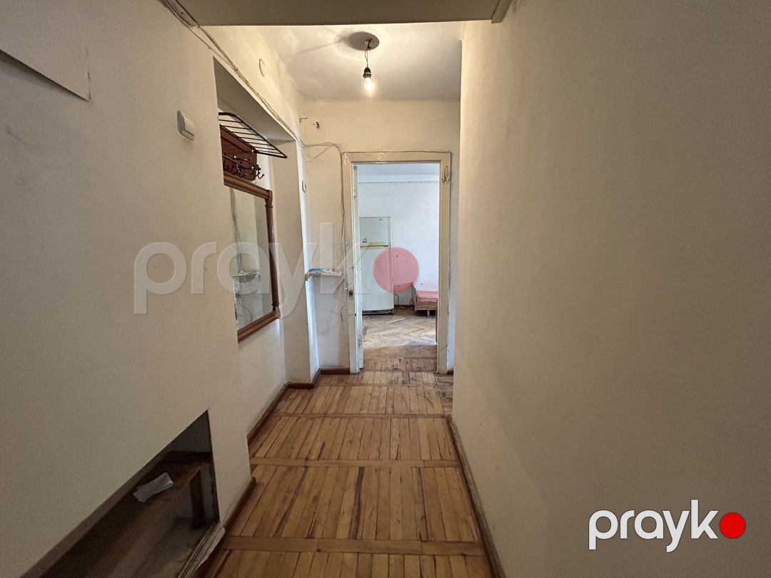 Satılır 2 otaqlı köhnə tikili 65 m² — Mənzil, Bakı (8)