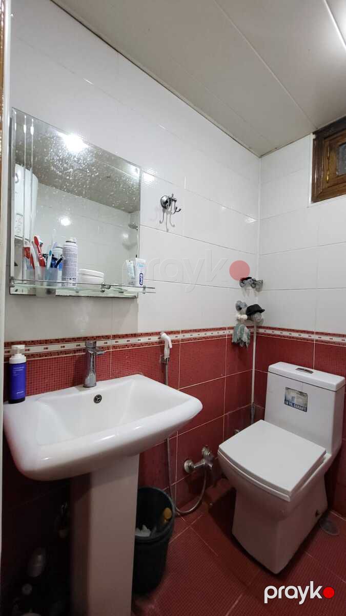 Satılır 2 otaqlı köhnə tikili 50 m² — Mənzil, Bakı (8)