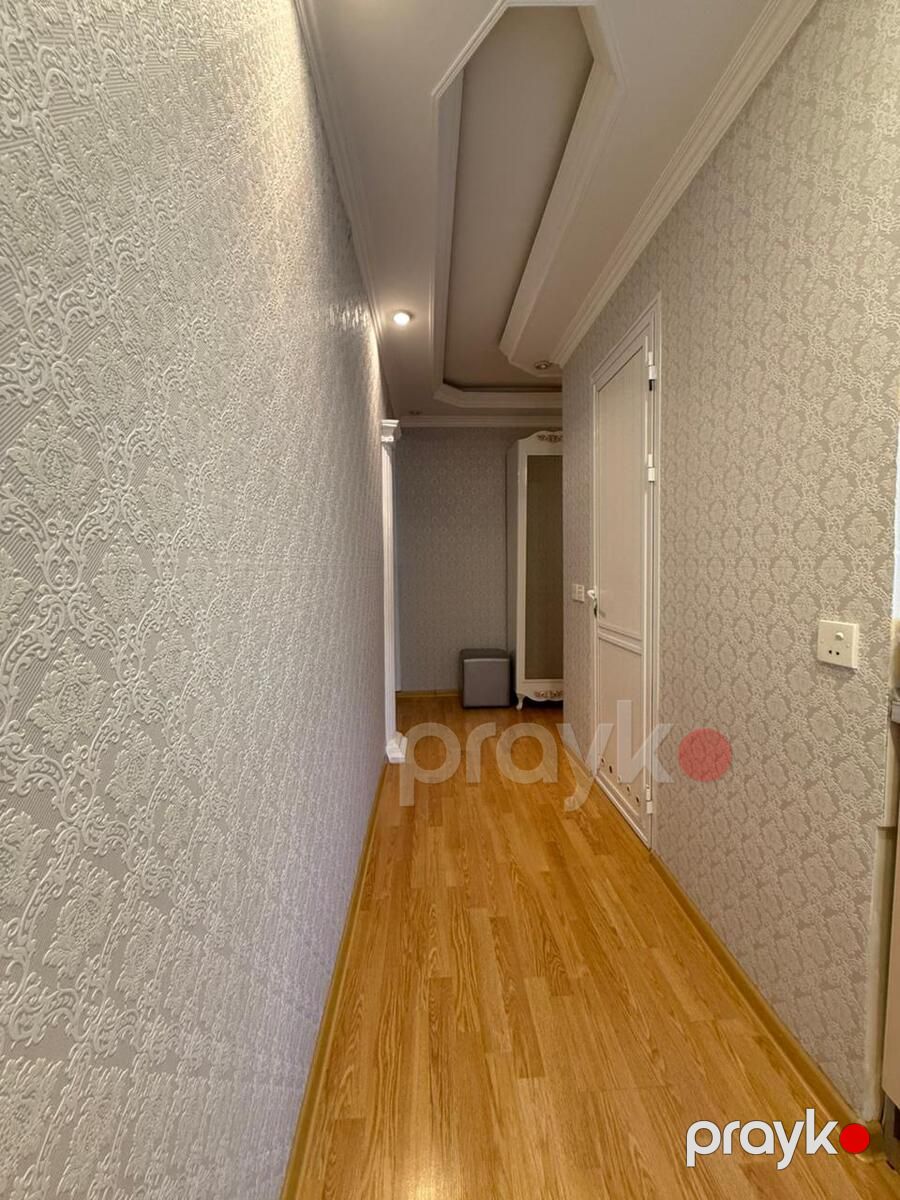 Satılır 2 otaqlı köhnə tikili 49 m² — Mənzil, Bakı (8)