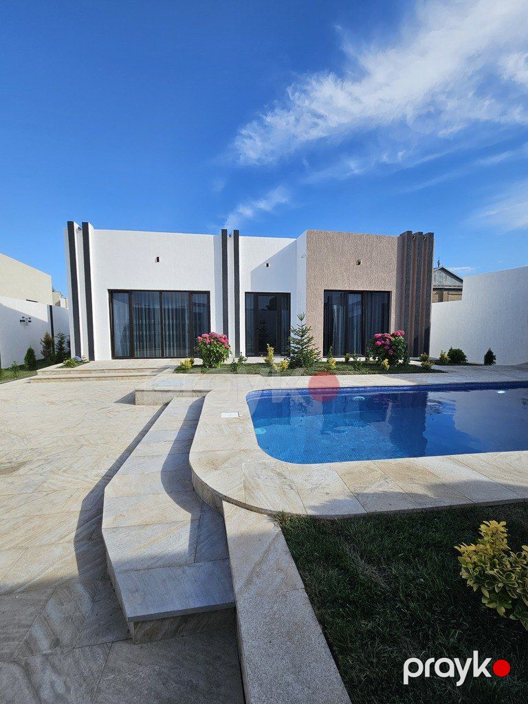 Satılır 4 otaqlı həyət evi/bağ evi 160 m² — Ev, villa, Bakı (3)