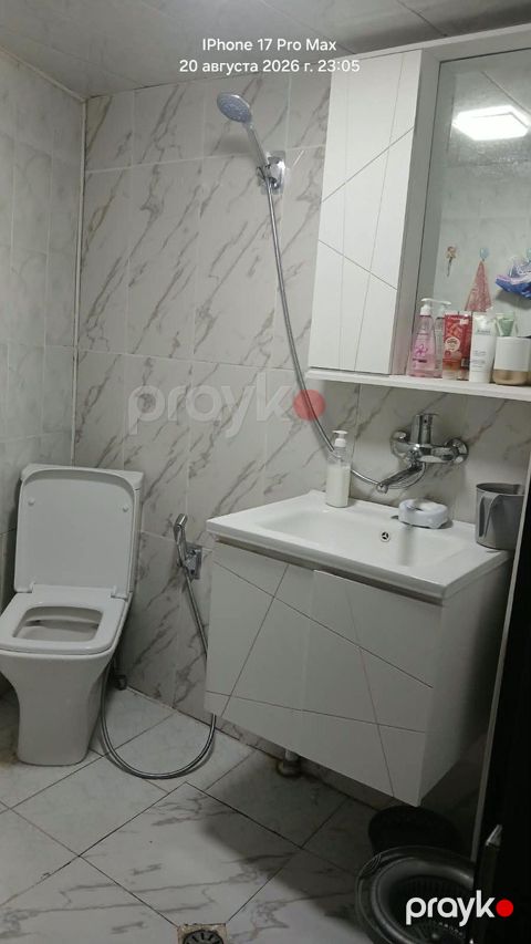 Satılır 3 otaqlı köhnə tikili 65 m² — Bakı
