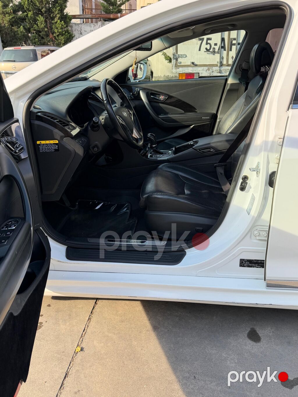 Hyundai Grandeur: 2.2 l 2016 il Sedan — Avtomobillər, Masazır (7)