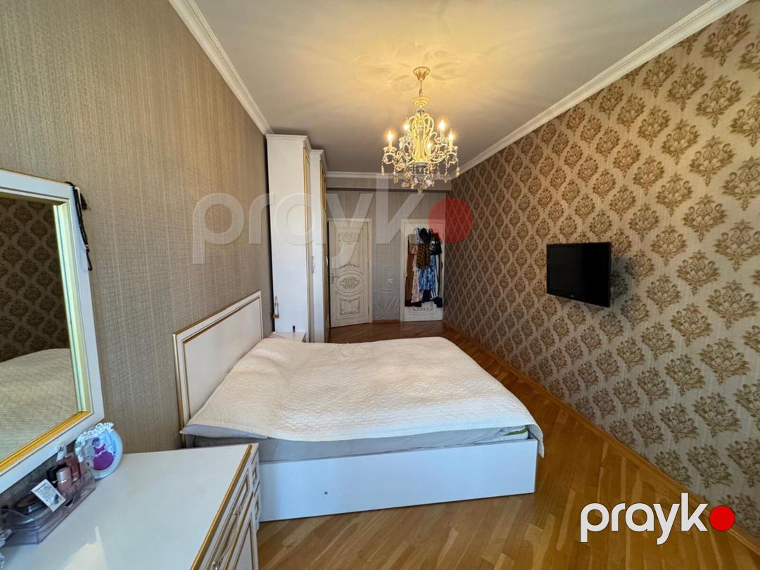 Satılır 4 otaqlı yeni tikili 235 m² — Mənzil, Bakı (10)