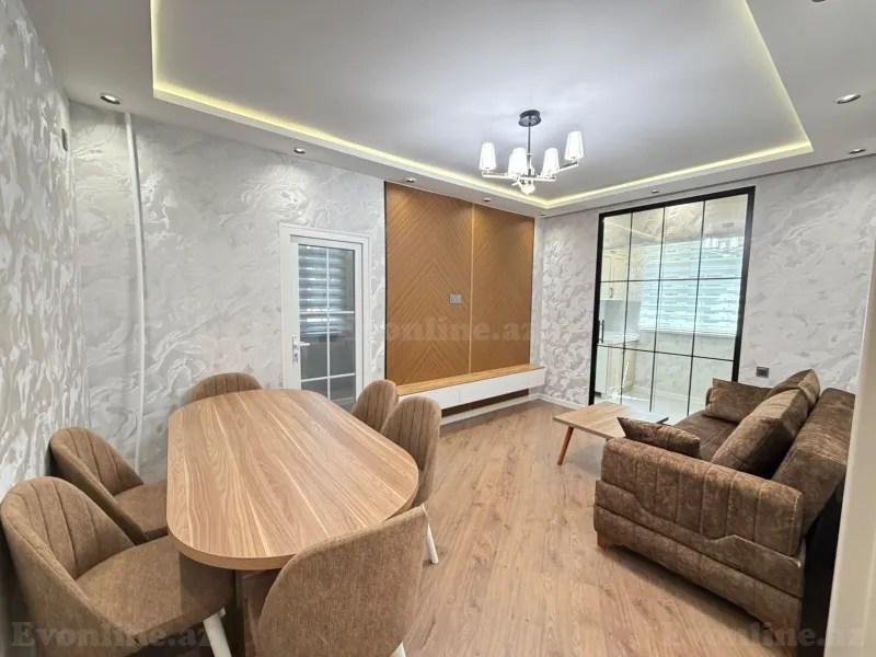 Satılır 2 otaqlı Mənzil Köhnə tikili 65 m² Bakı, Nizami r., Xalqlar Dostluğu m — Şakir İbişov — Mənzil