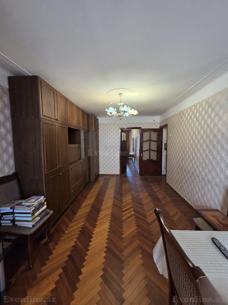 Satılır 3 otaqlı Mənzil Köhnə tikili 70 m² Bakı, Nərimanov r., Nəriman Nərimanov m — Mənzil, Bakı (4)