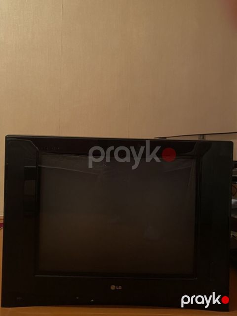 LG kineskop televizor - Ekran: təxminən 21–25" diaqonal, klassik CRT — Quba