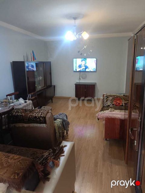 Satılır 1 otaqlı köhnə tikili 39 m²