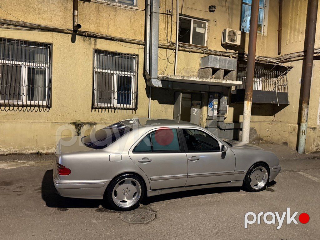 Mercedes E 240, 2.4 L, 2001 il, 275 000 km — Avtomobillər, Bakı (3)