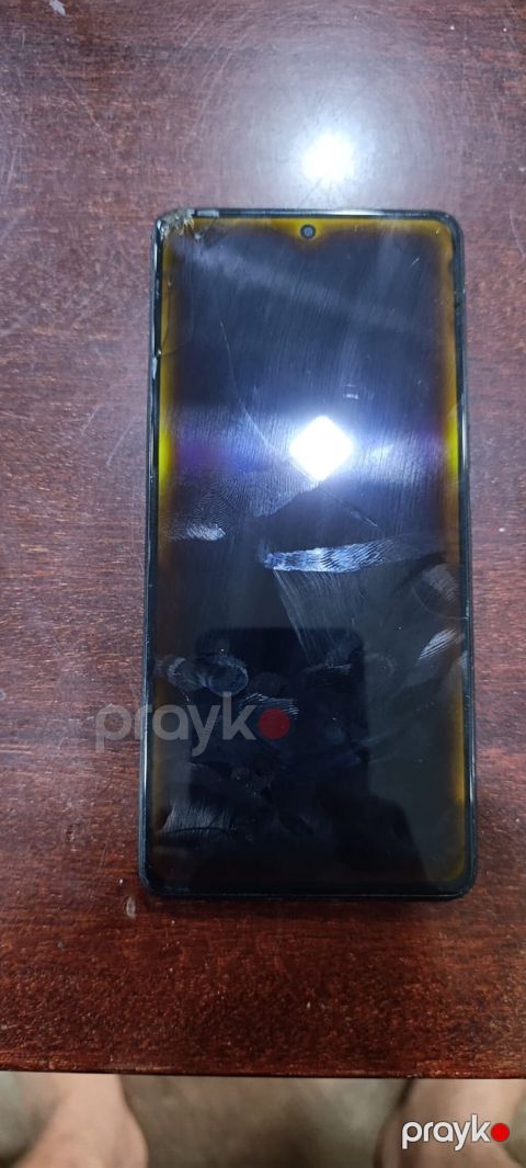 Xiaomi Redmi (5G) smartfon - Model: Redmi 5G (arxa qapaqda “Redmi 5G” — Masazır