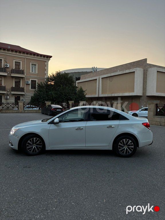Chevrolet Cruze, 1.4 L, 2011 il, 326 000 km — Avtomobillər, Bakı (3)