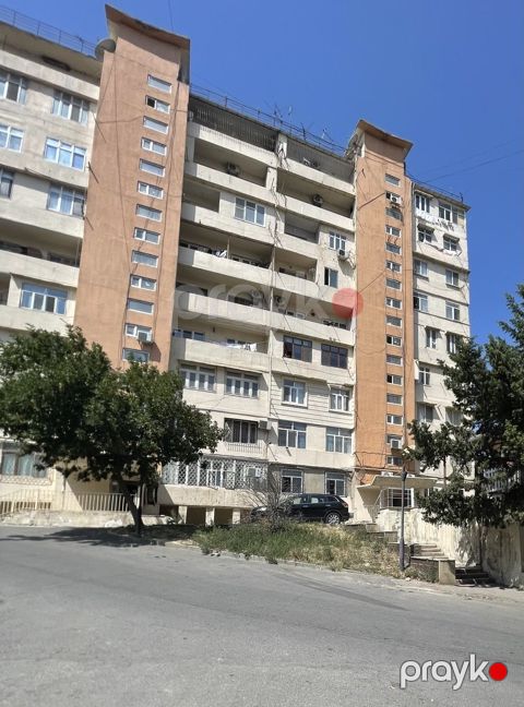 Satılır 3 otaqlı köhnə tikili 85 m² — Bakı