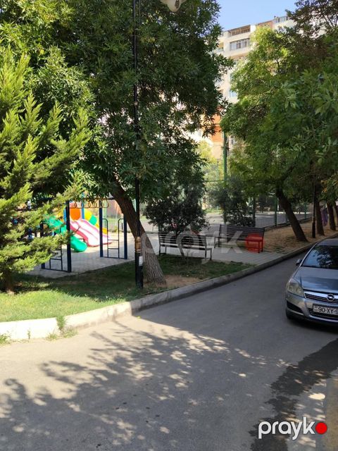 2 otaqlı mənzil, 40 m², 4-cü mikrorayon, Tərlan Şadlıq Evinin yaxınlığı, Bakı