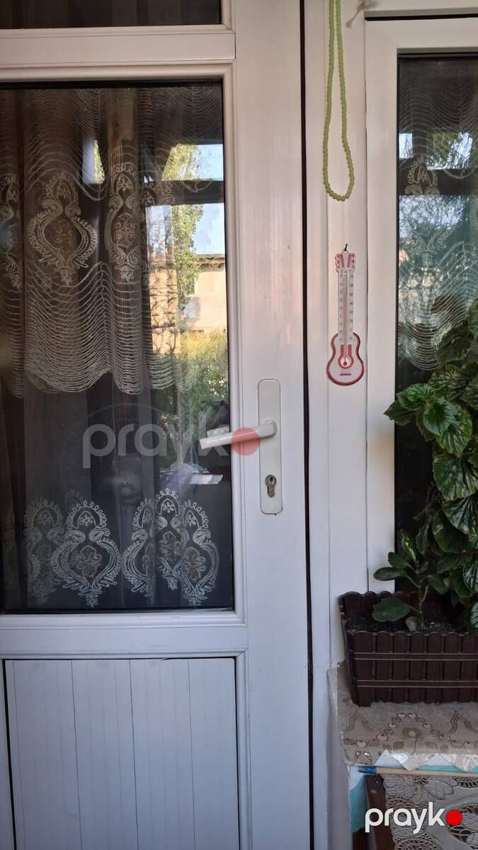 Satılır 2 otaqlı köhnə tikili 55 m² — Mənzil, Bakı (10)