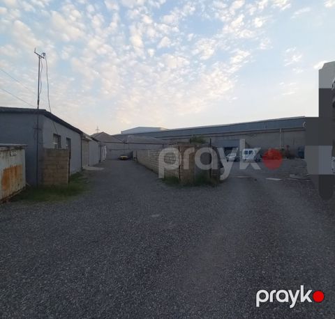Satılır obyekt 2000 m² — Bakı