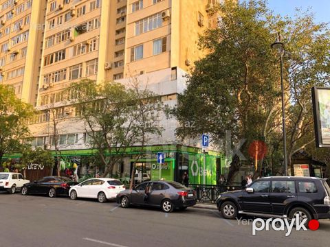 Satılır 3 otaqlı Bina evi menzil (Yeni tikili), 100.5 m², Səbail rayonu — Bakı