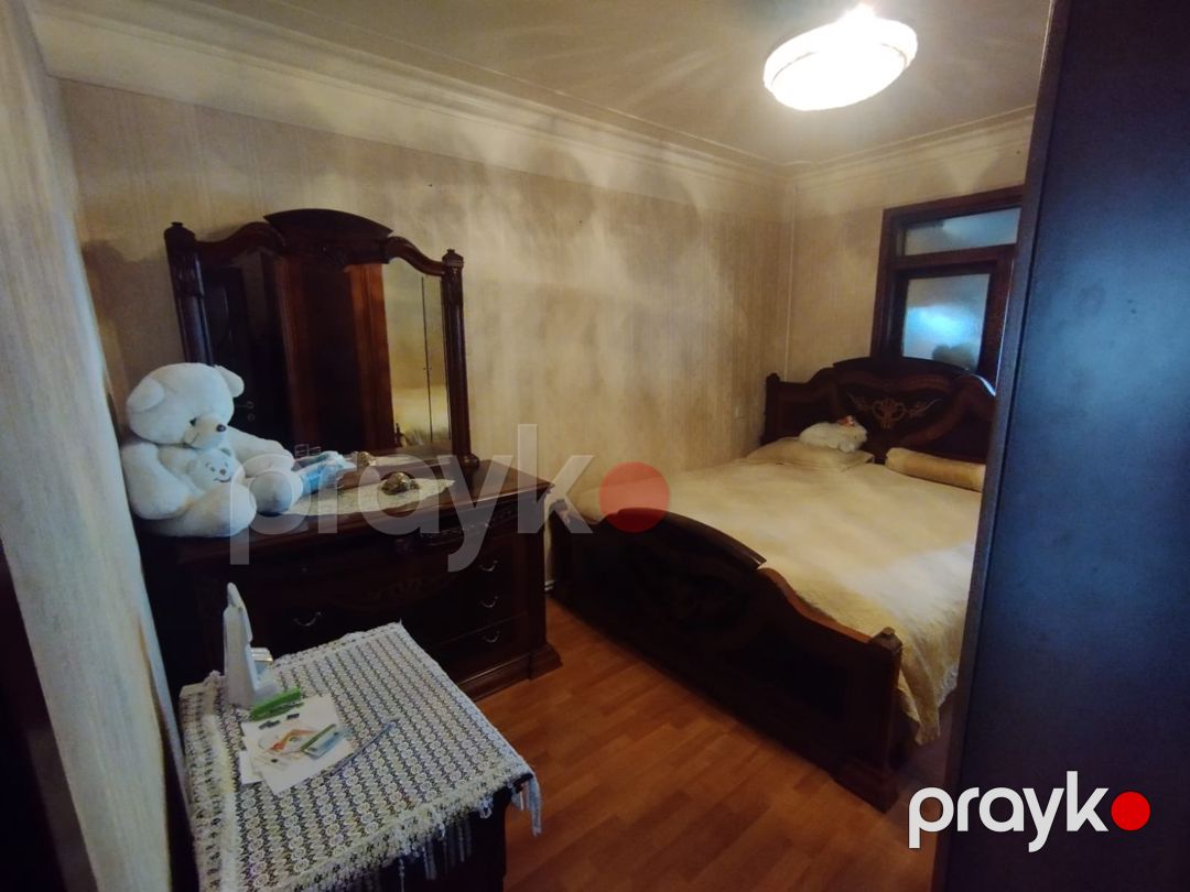 Satılır 4 otaqlı köhnə tikili 90 m² — Mənzil, Bakı (2)