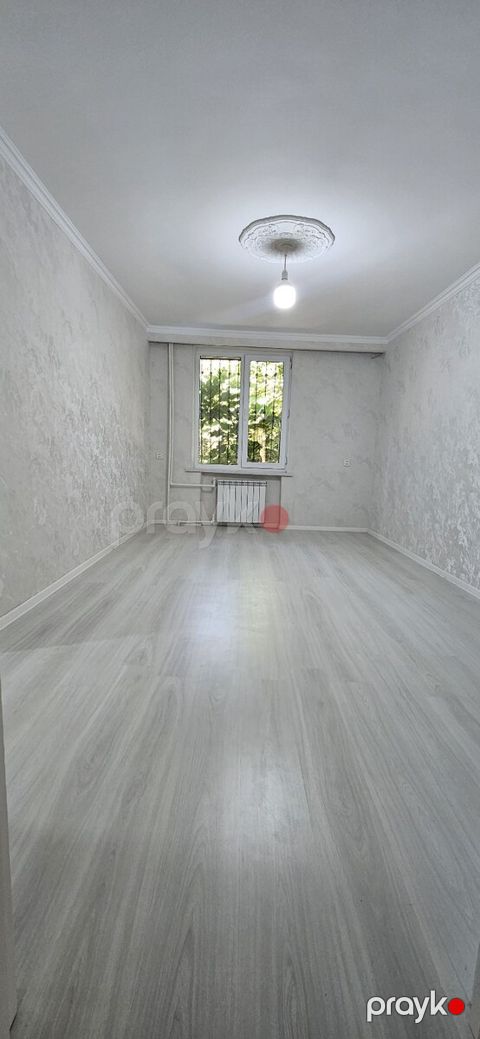 2-otaqlı mənzil, Neftçilər m., 45 m² — Bakı