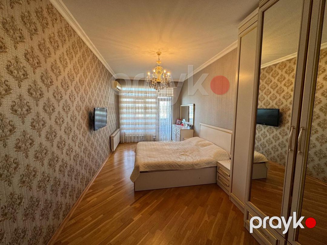 Satılır 4 otaqlı yeni tikili 235 m² — Mənzil, Bakı (9)