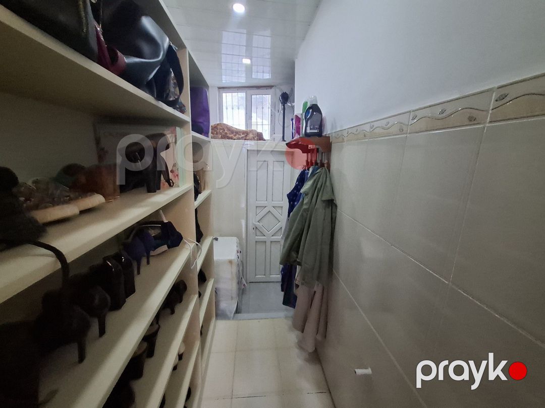 Satılır 2 otaqlı köhnə tikili 70 m² — Mənzil, Bakı (8)