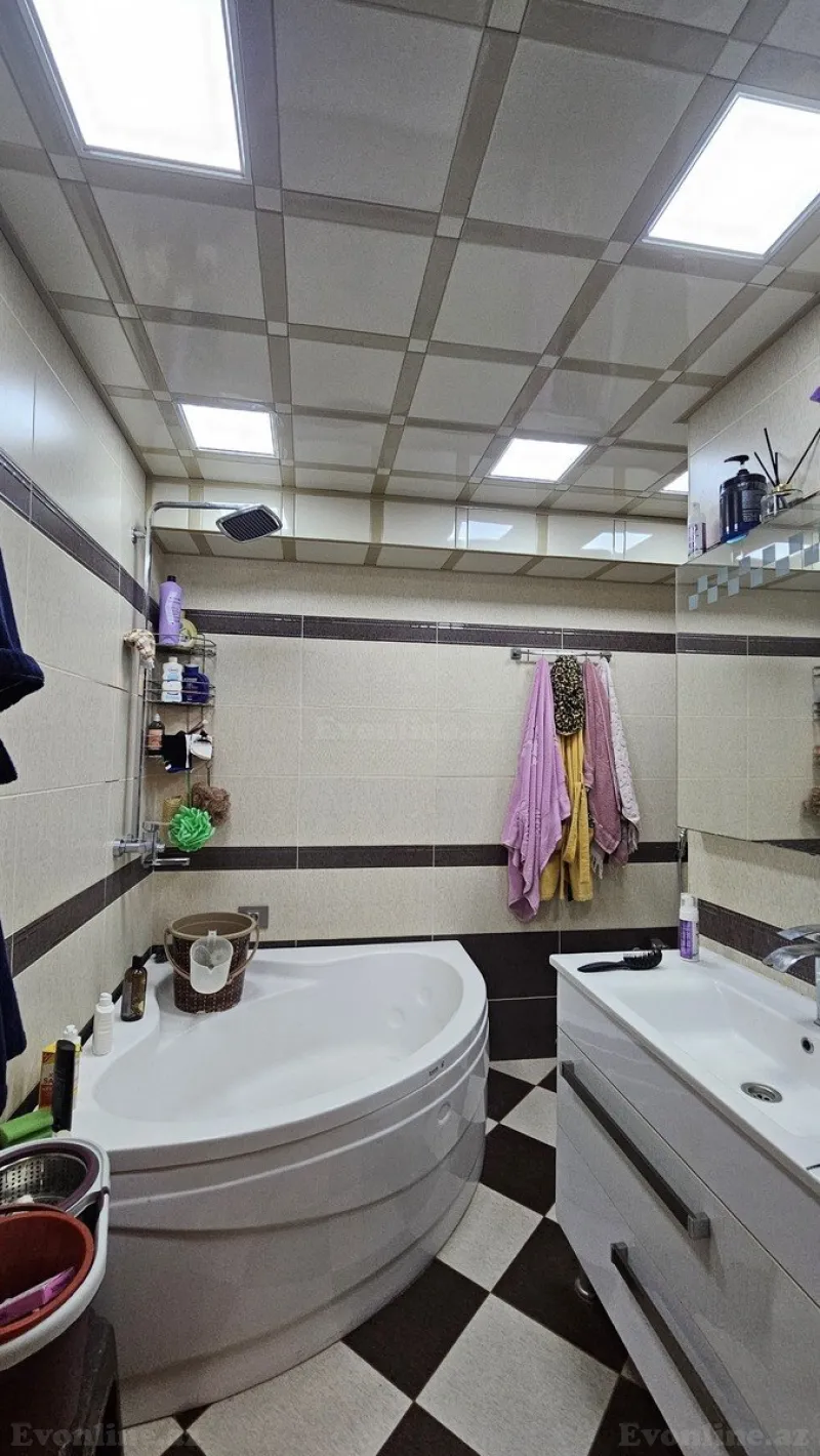 Satılır 3 otaqlı Mənzil Yeni tikili 120 m² Bakı, Abşeron r — Mənzil, Bakı (4)