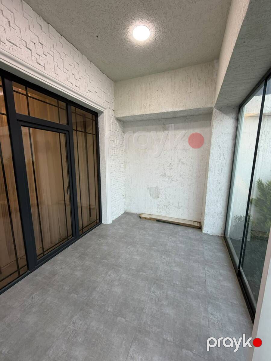 Bağ evi, Mərdəkan qəs — Ev, villa, Bakı (10)