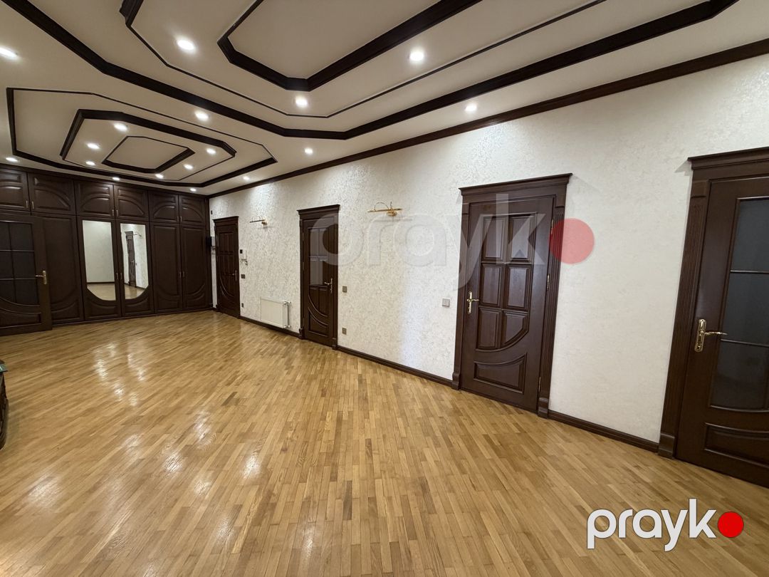 İcarəyə verilir 5 otaqlı yeni tikili 240 m² — Mənzil, Bakı (2)