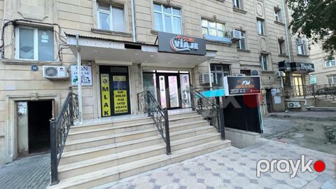 Satılır obyekt 100 m² — Bakı