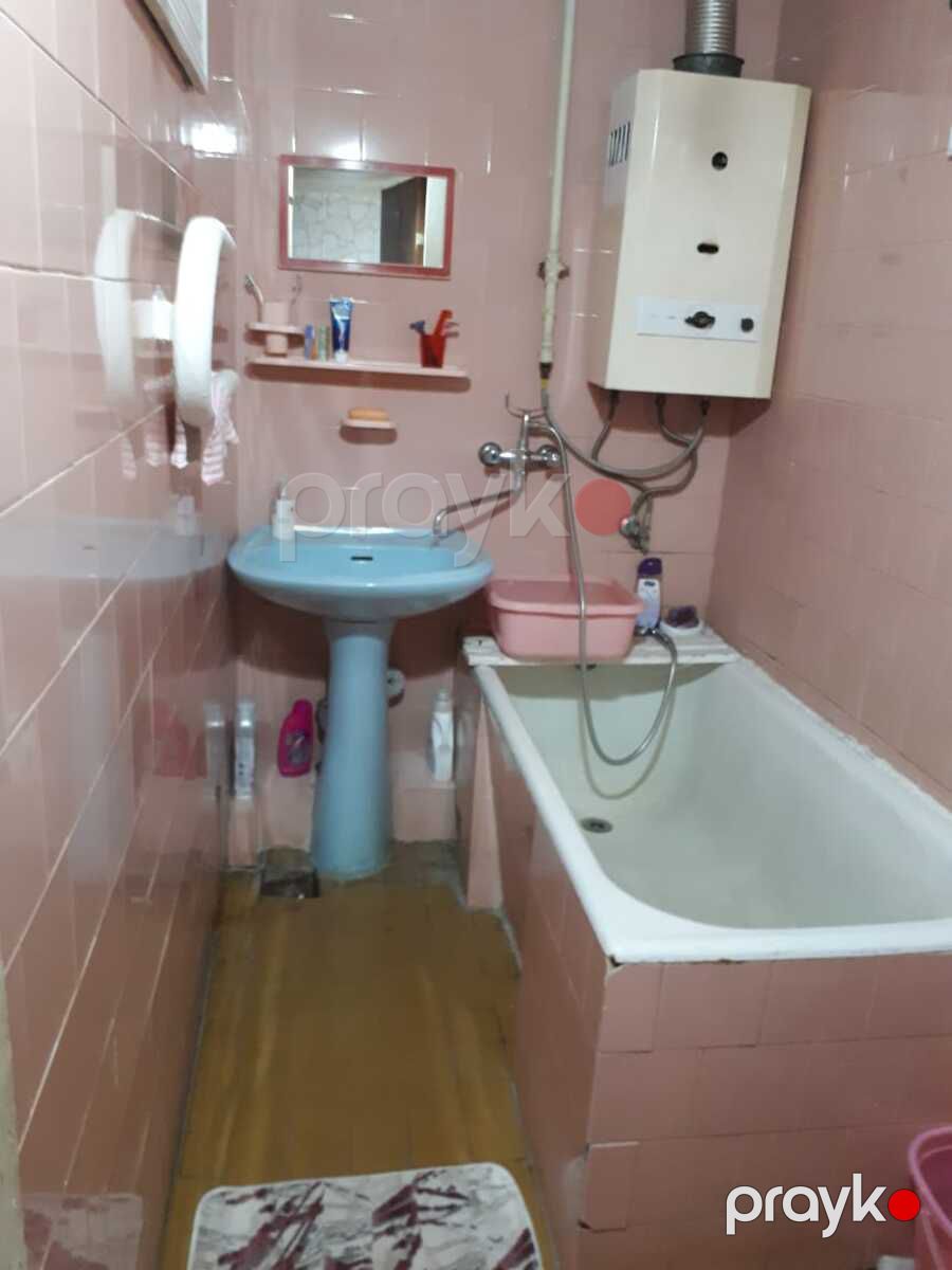Satılır 5 otaqlı köhnə tikili 100 m² — Mənzil, Bakı (5)
